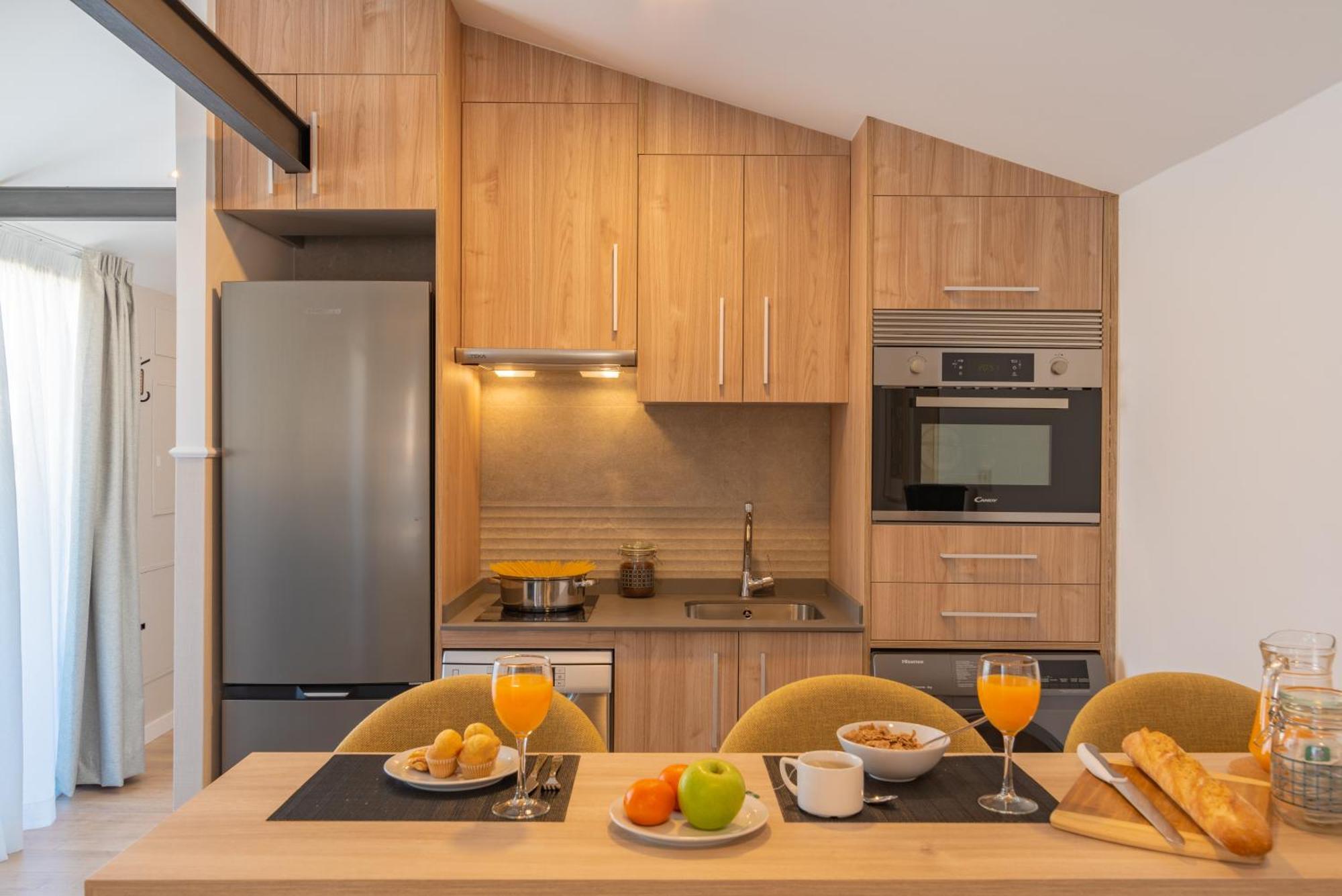 Feelathome Atarazanas Apartments Málaga Extérieur photo