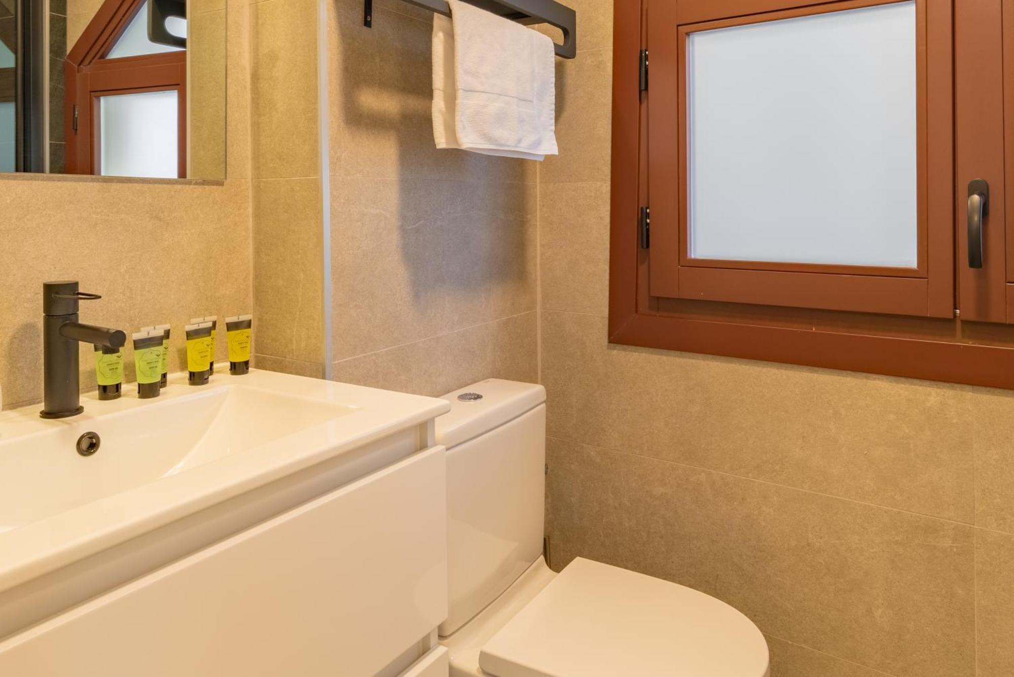 Feelathome Atarazanas Apartments Málaga Extérieur photo